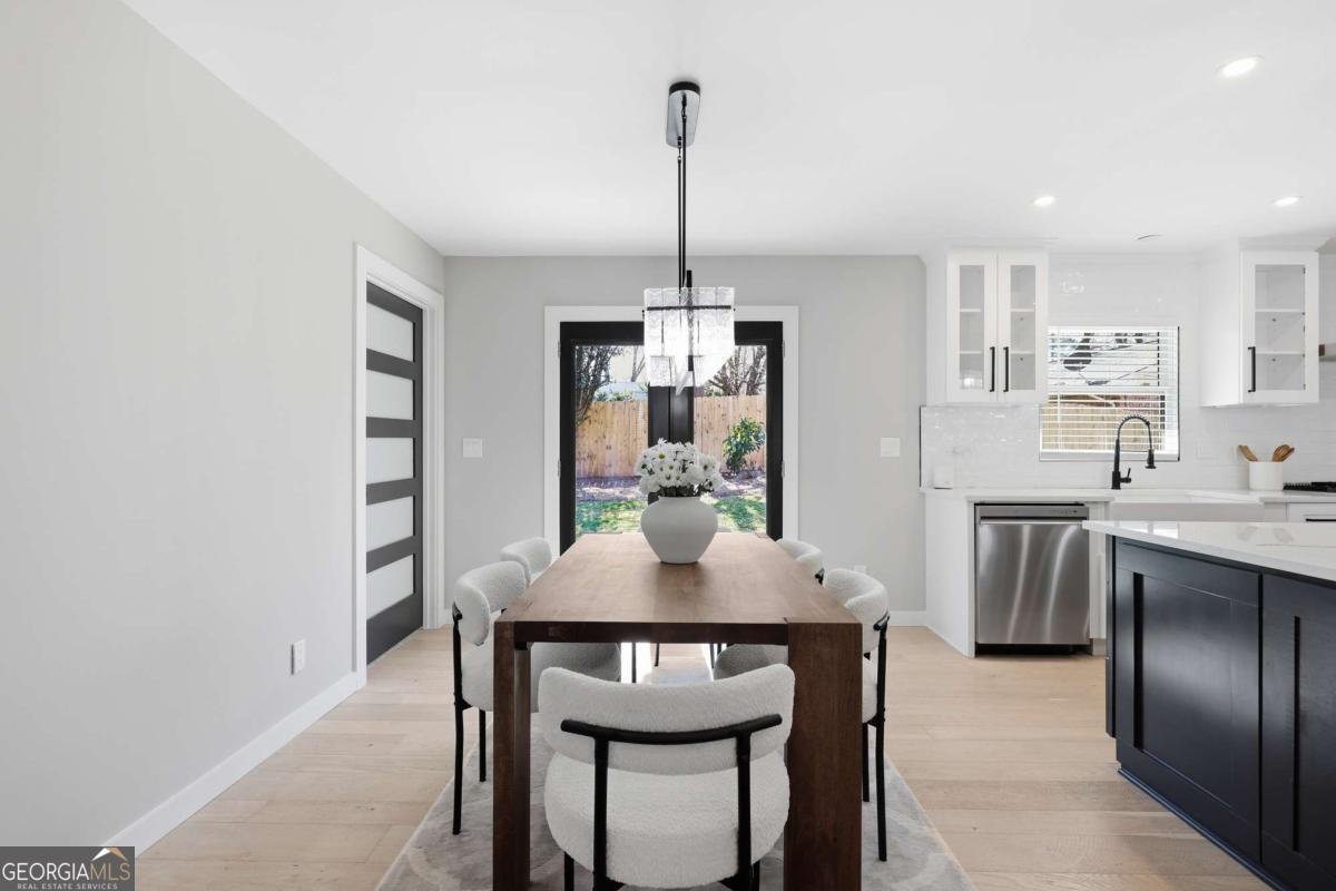 6856 Womack Court Atlanta - Photo 15