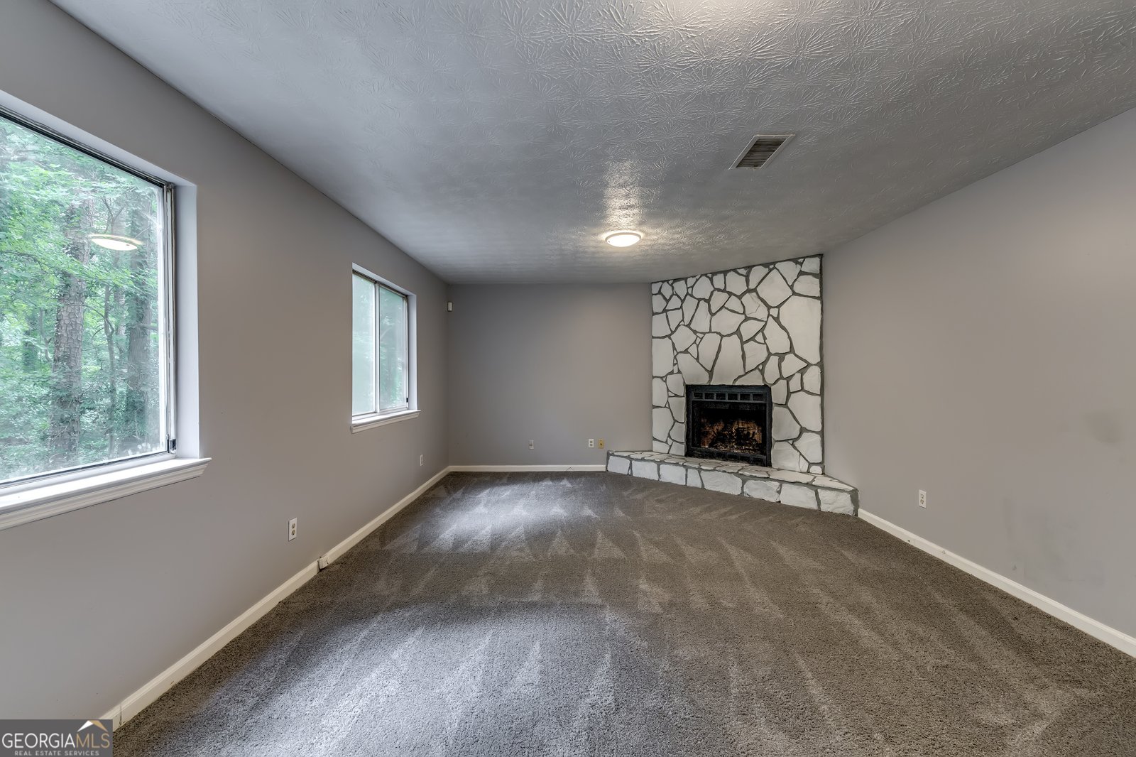 759 Greenhedge Drive Stone Mountain - Photo 12