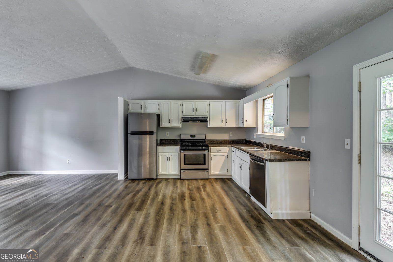 759 Greenhedge Drive Stone Mountain - Photo 7