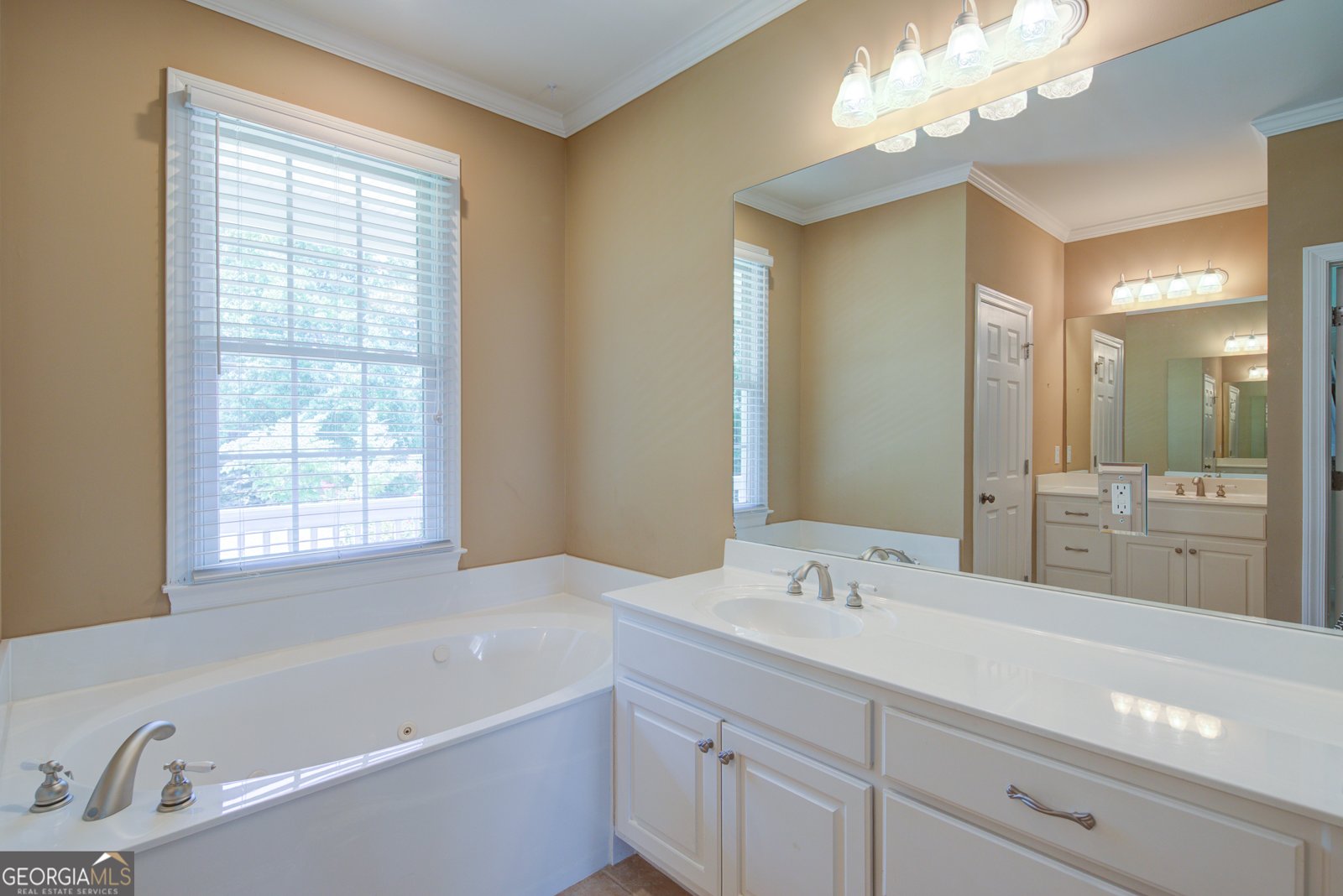 8145 Bennett Lane Gainesville - Photo 14