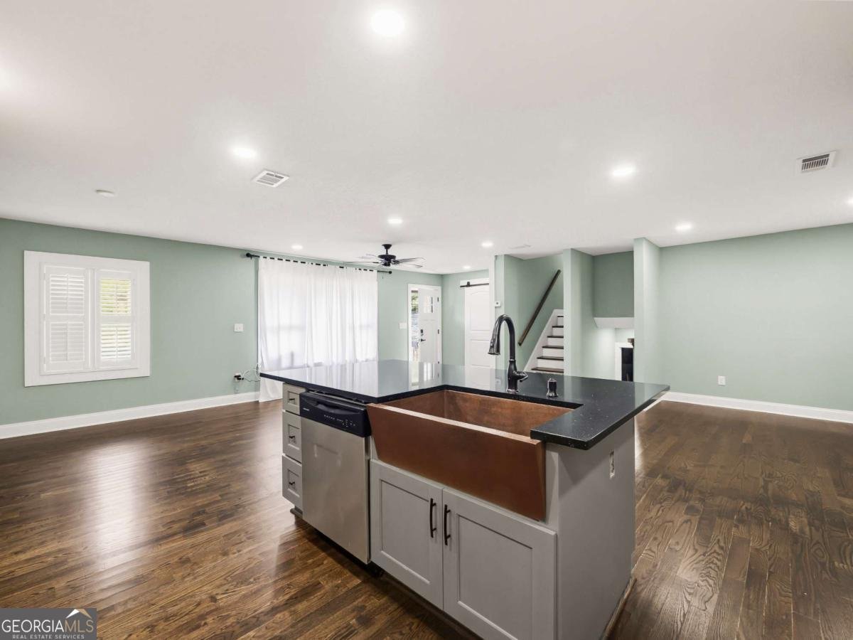 5209 Byers Road Gainesville - Photo 12