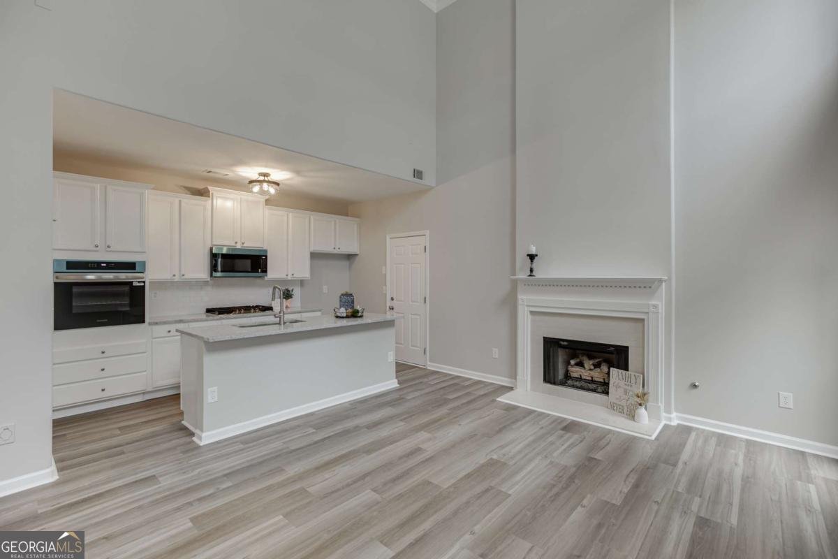 3941 Lake Pass Lane Suwanee - Photo 8