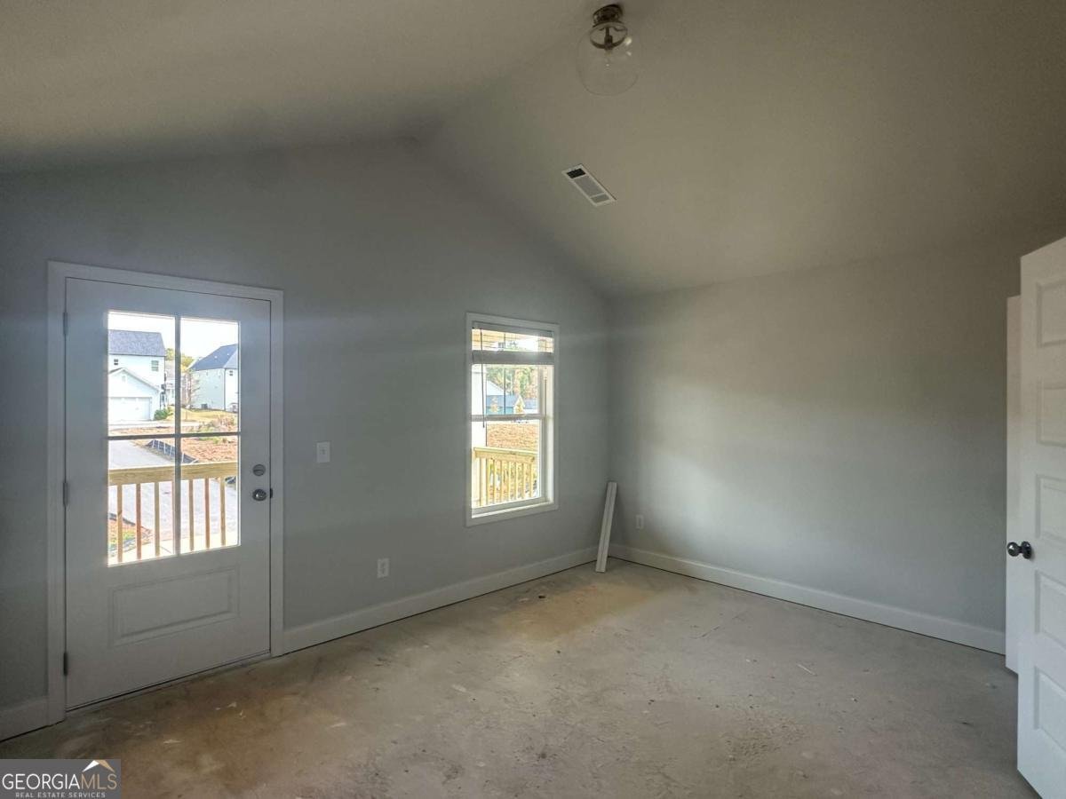 360 Summerville Lane Athens - Photo 12