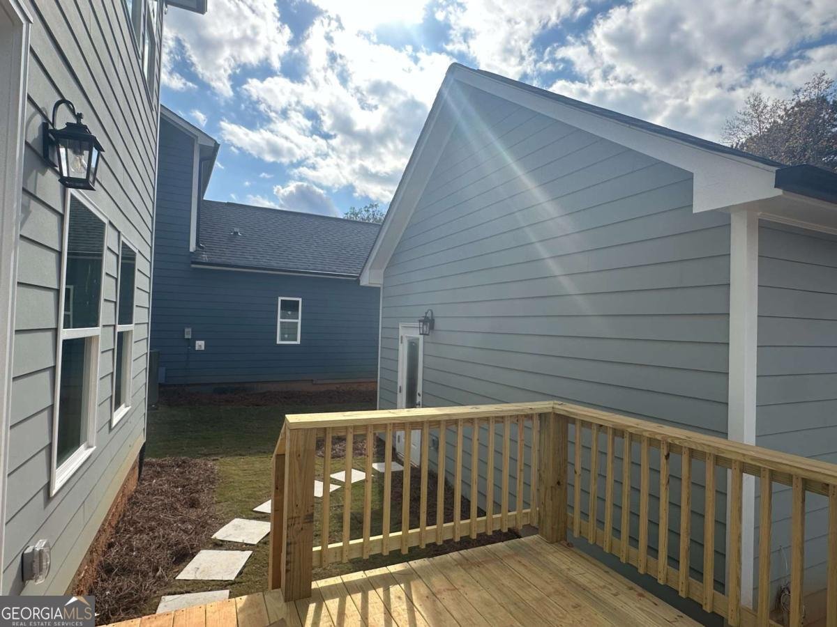 360 Summerville Lane Athens - Photo 17