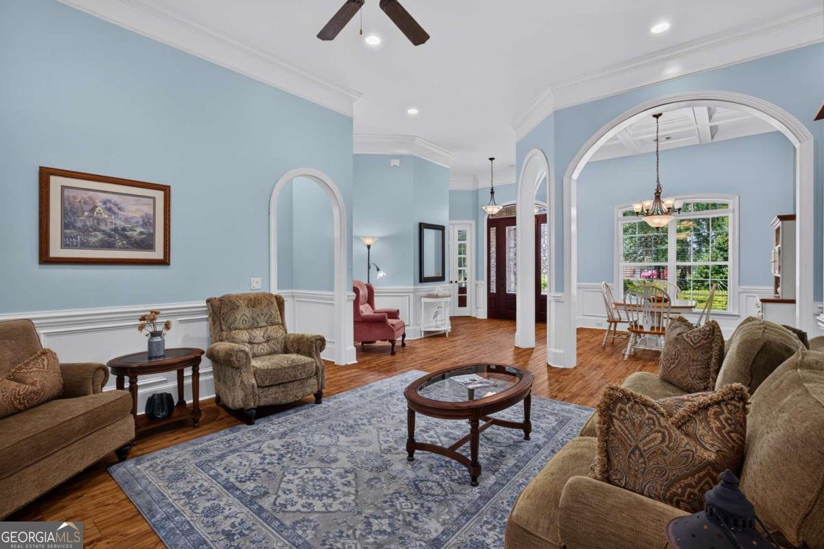 639 Chastain Circle Richmond Hill - Photo 7