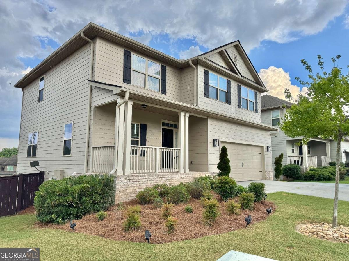 320 Brooks Village Drive Pendergrass - main photo