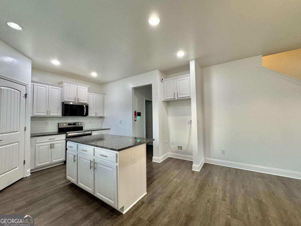 320 Brooks Village Drive Pendergrass - Photo 9