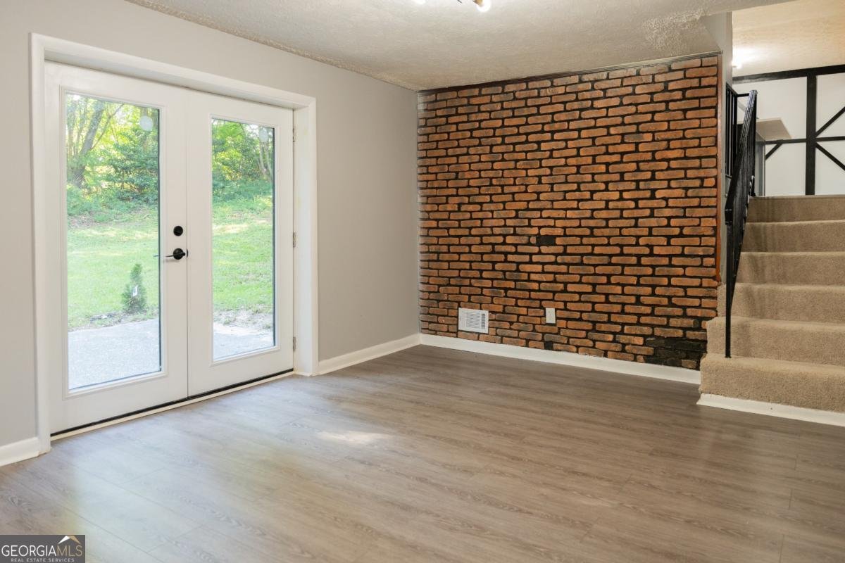 7367 Rountree Drive Riverdale - Photo 12