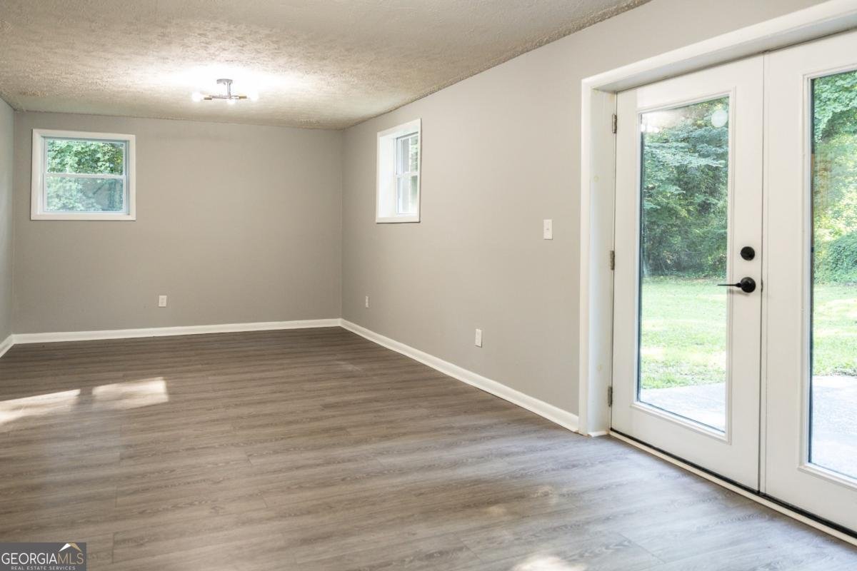 7367 Rountree Drive Riverdale - Photo 13