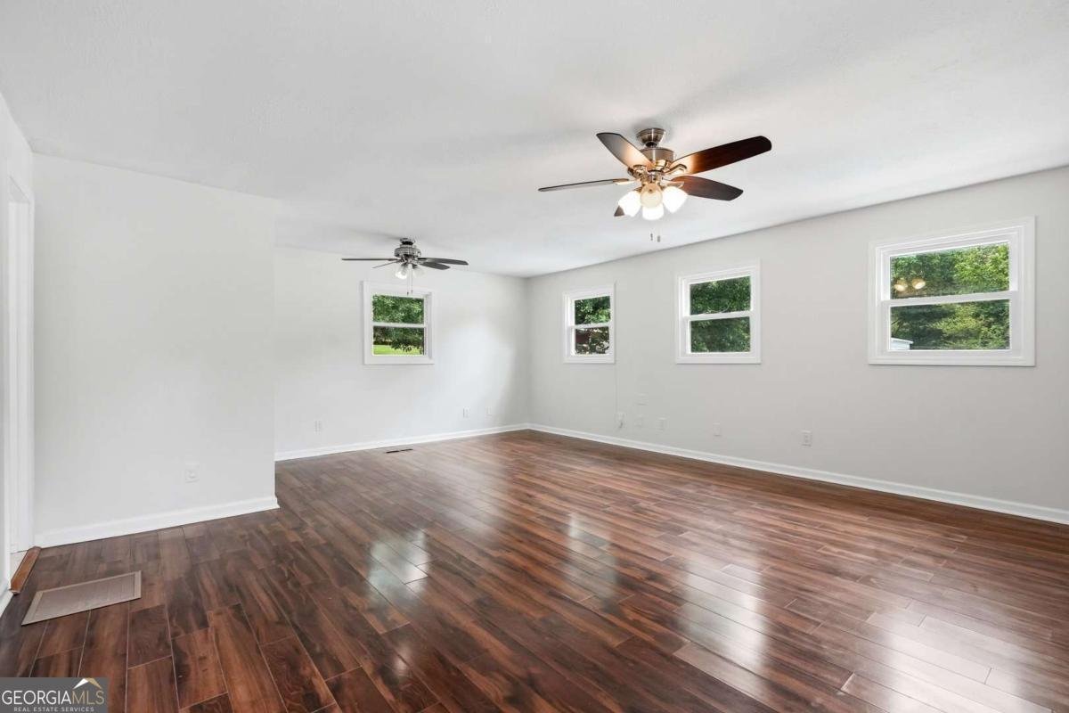 110 Point View Court Tyrone - Photo 13
