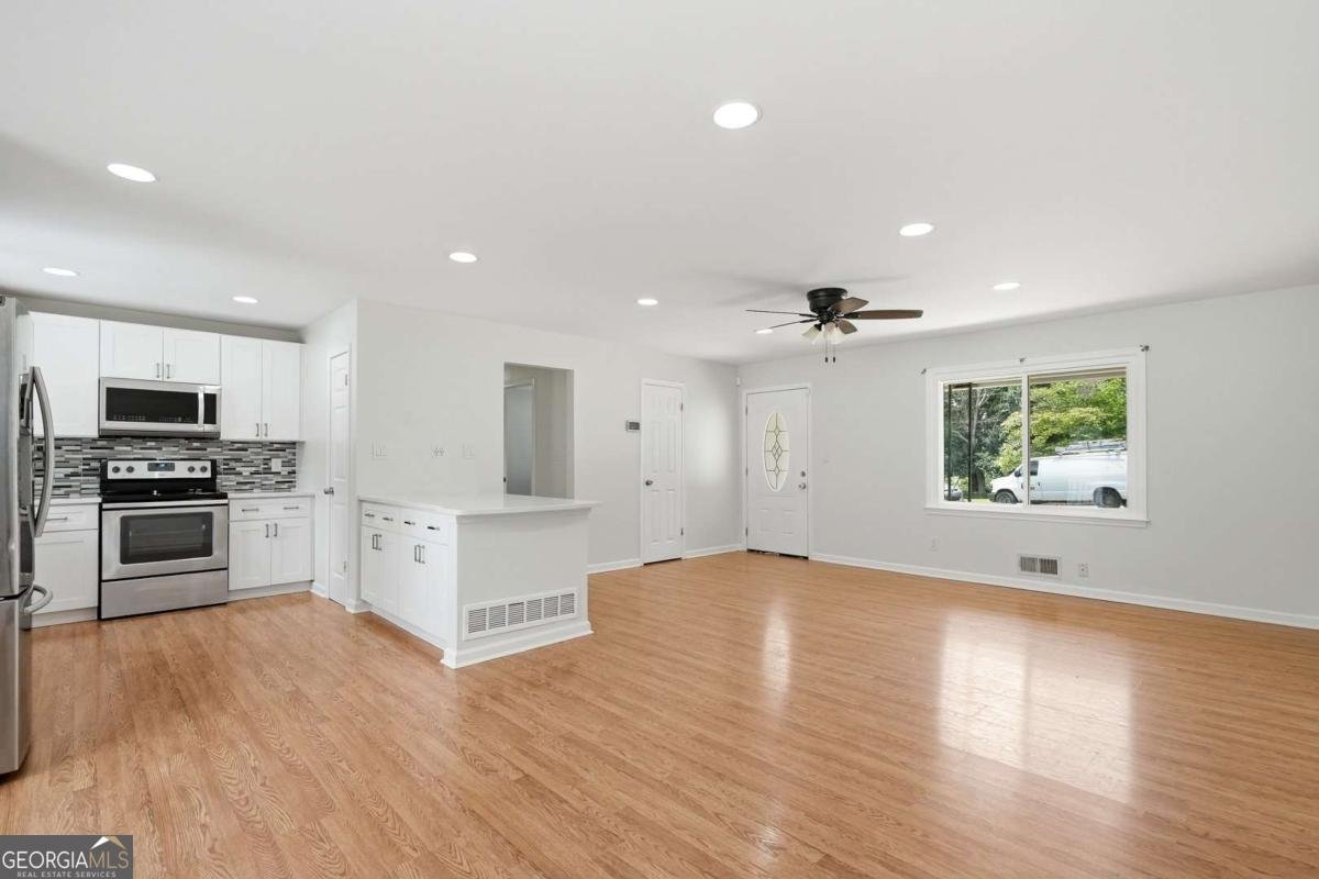 110 Point View Court Tyrone - Photo 9