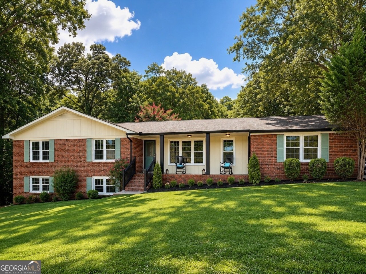 224 Lake Drive Calhoun - main photo