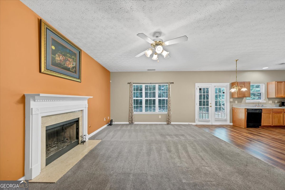 5745 Old Carriage Drive Atlanta - Photo 7