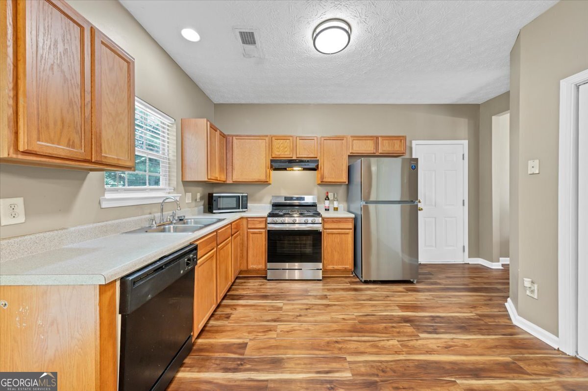 5745 Old Carriage Drive Atlanta - Photo 8