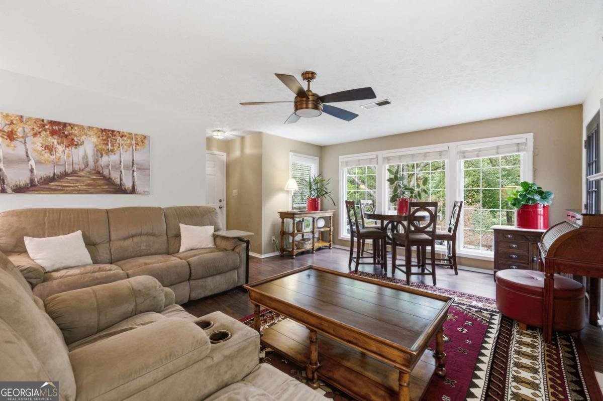515 Berkeley Woods Drive Duluth - Photo 6