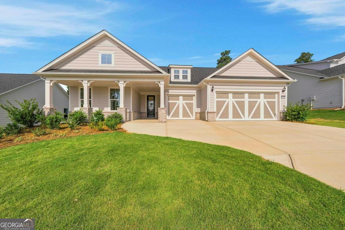 1403 Canoe Drive Greensboro - main photo