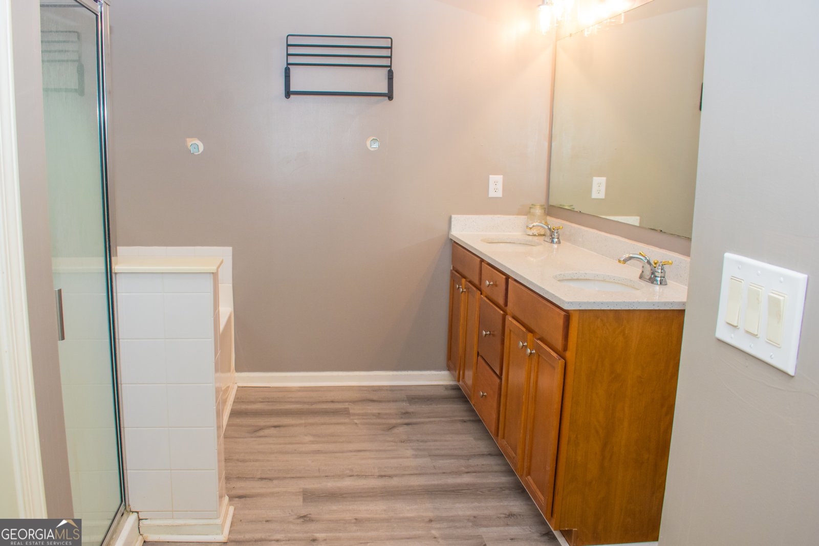 607 Applegate Lane Stockbridge - Photo 8