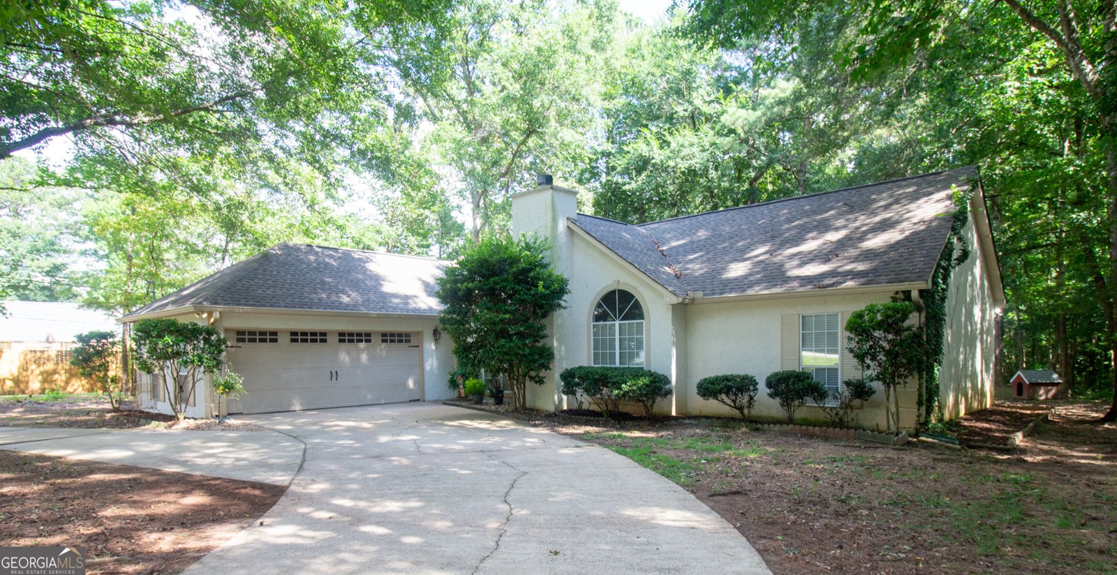 151 Greenbriar Trail Lagrange - main photo