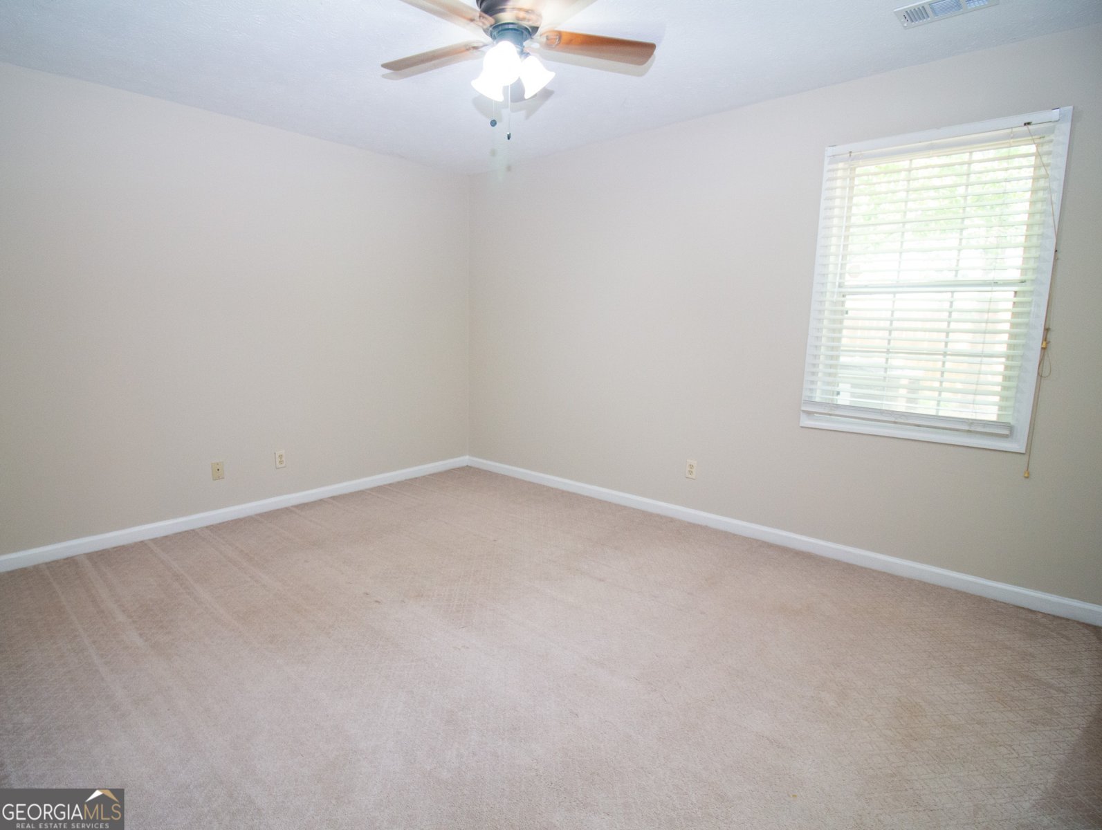 151 Greenbriar Trail Lagrange - Photo 12
