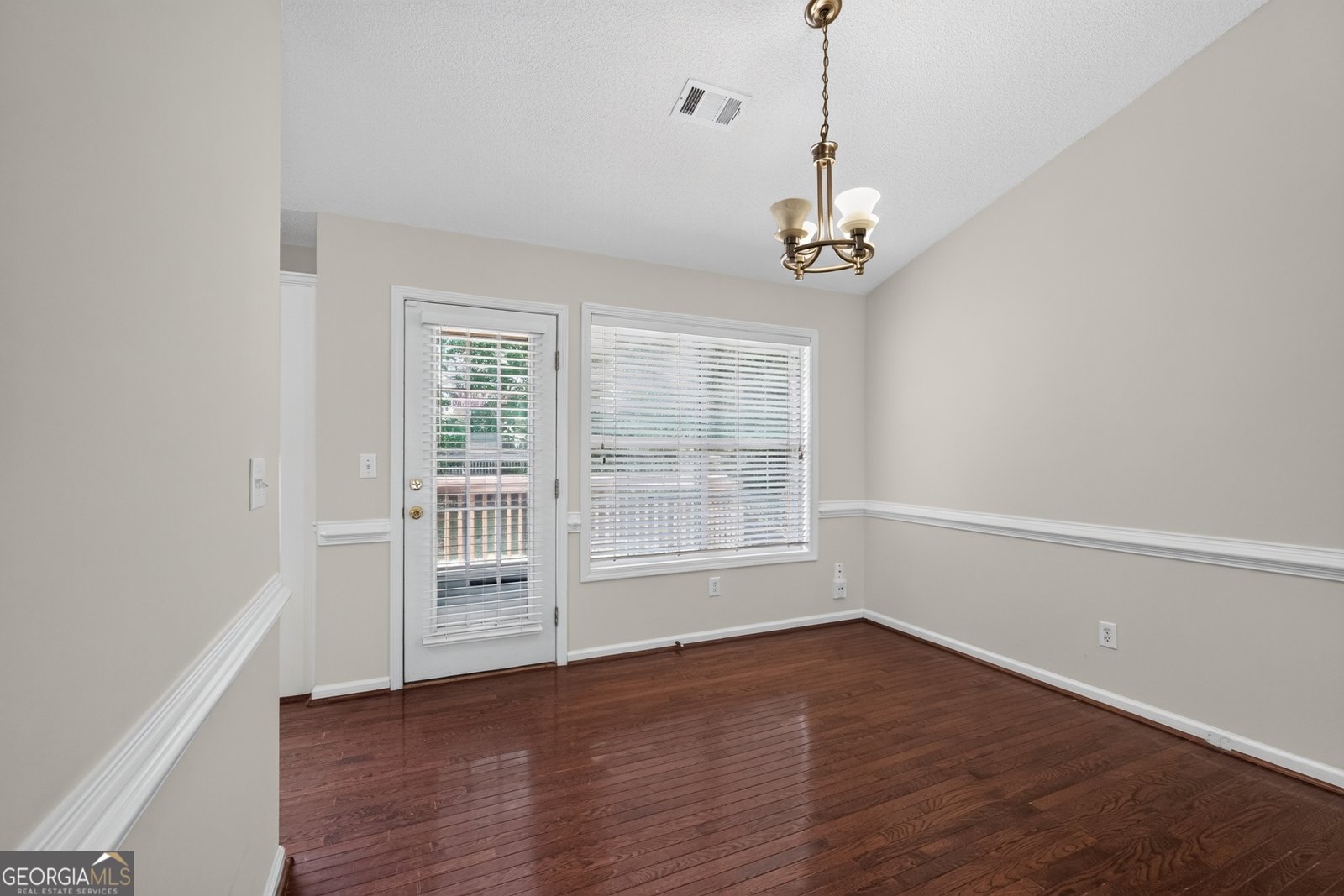 10683 Redbud Lane Jonesboro - Photo 14