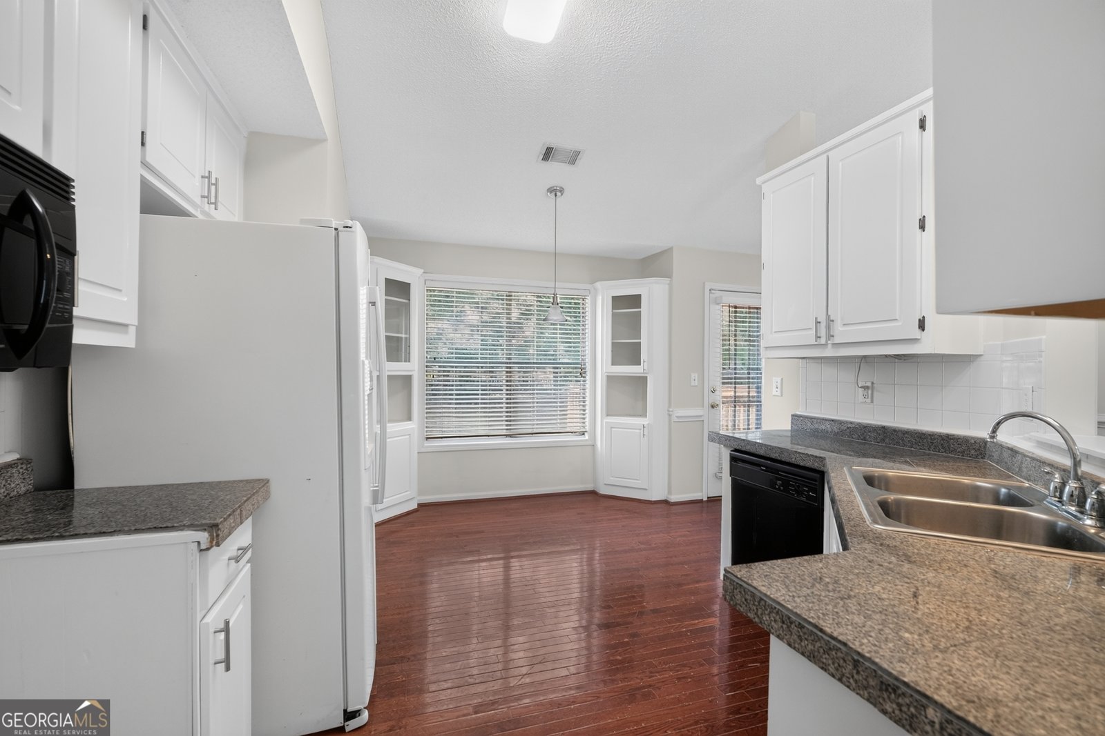 10683 Redbud Lane Jonesboro - Photo 15