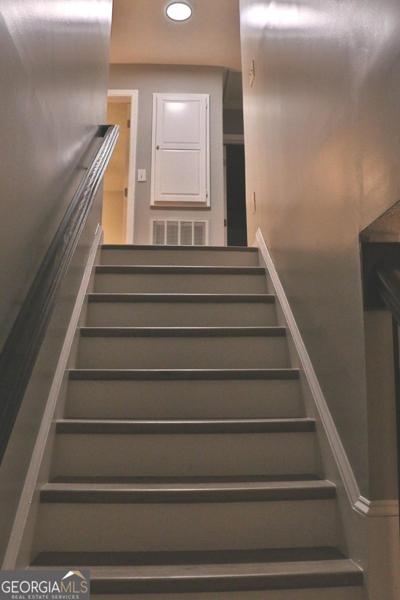 105 Plymouth Place Lagrange - Photo 13