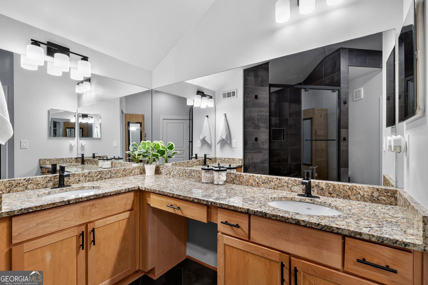 799 Hammond Drive Sandy Springs - Photo 26