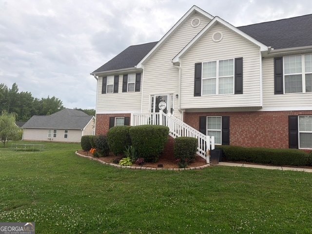 300 Vineyard Ridge Lane Griffin - main photo