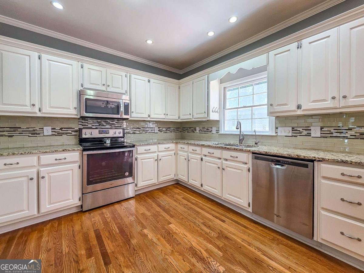 1381 Providence Drive Lawrenceville - Photo 10