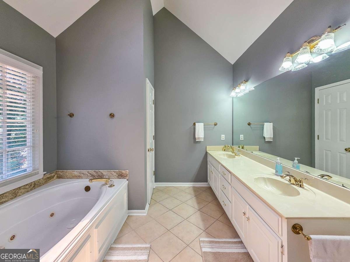 1381 Providence Drive Lawrenceville - Photo 26