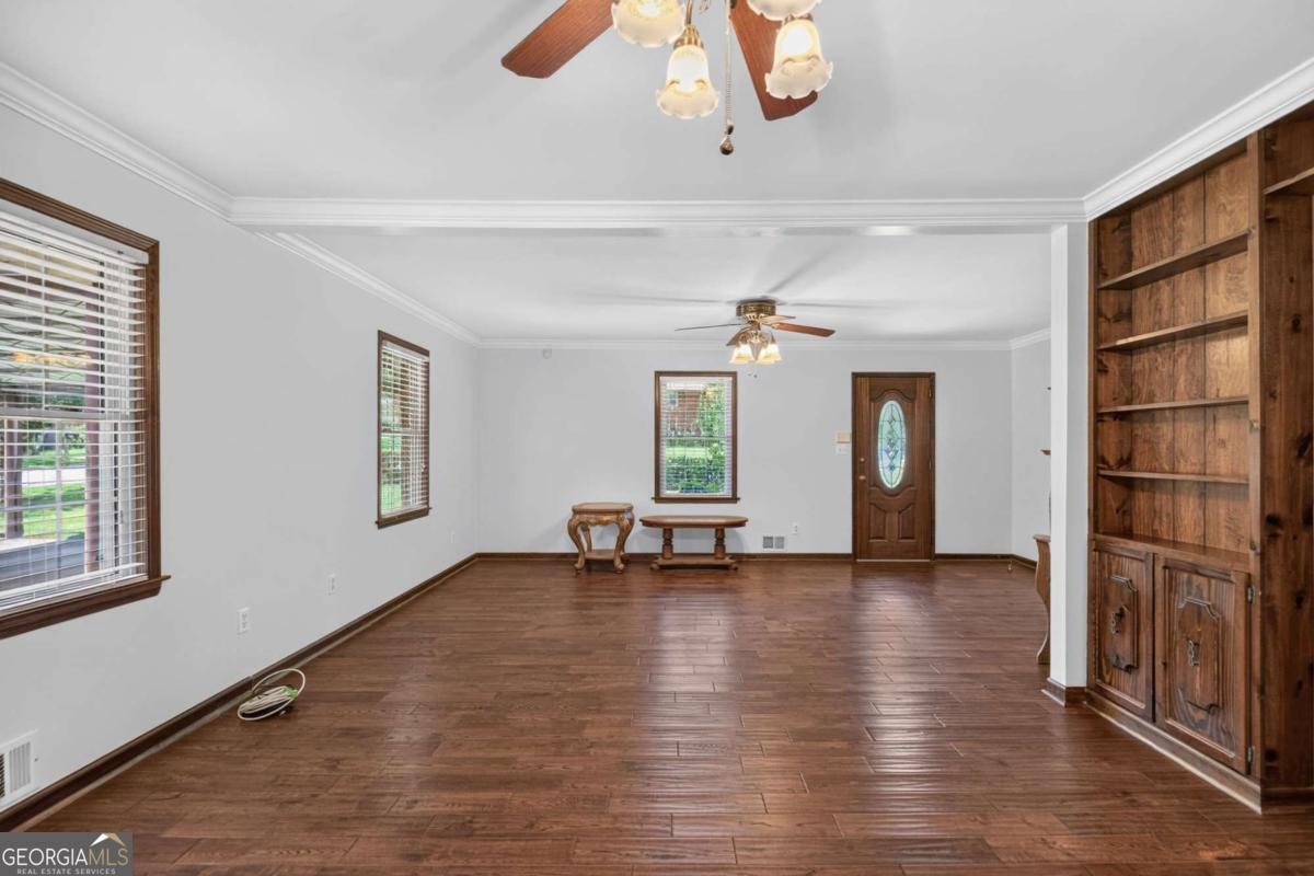 4387 Chelou Drive Austell - Photo 6