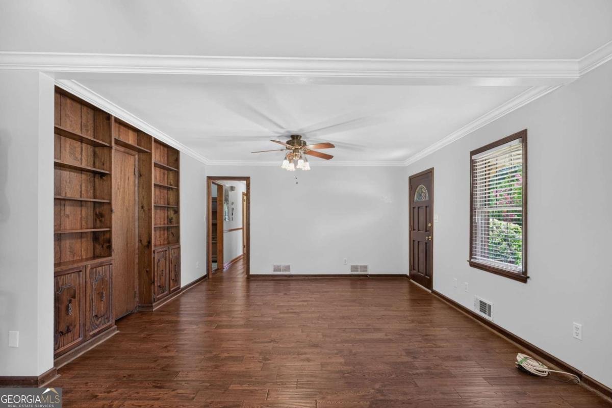 4387 Chelou Drive Austell - Photo 8