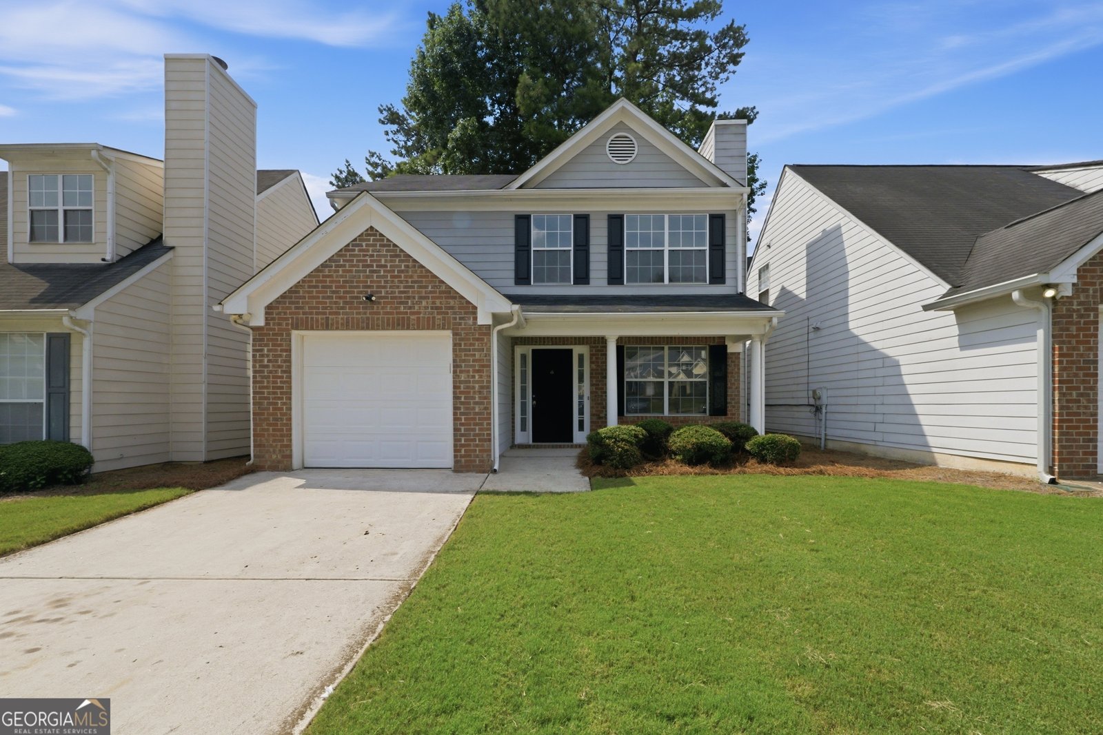 481 Hillandale Park Drive Lithonia - main photo
