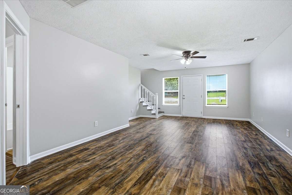 9059 Stoneleigh Trace Douglasville - Photo 6
