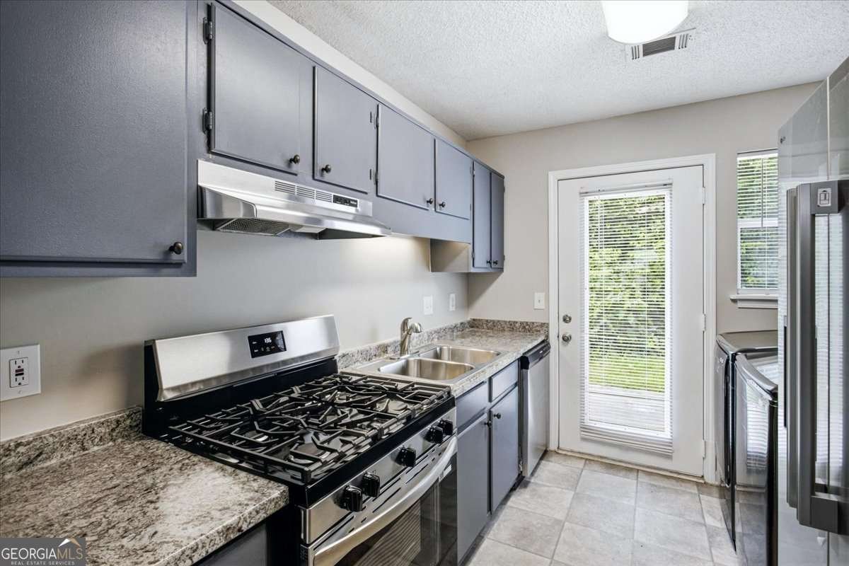 9059 Stoneleigh Trace Douglasville - Photo 7