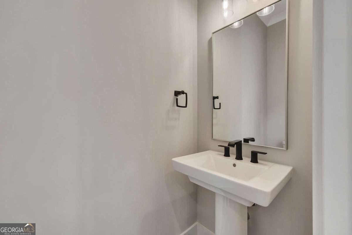 308 Dawson Drive Woodstock - Photo 18
