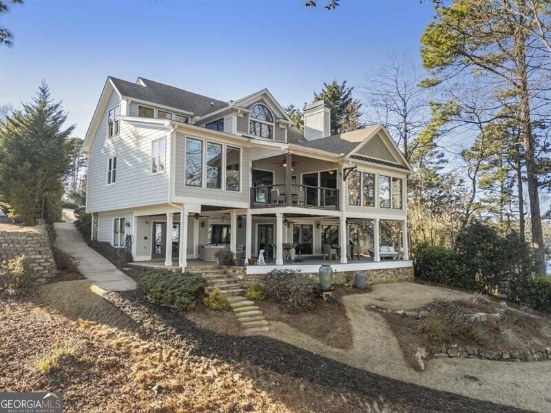 6402 Lakeview Drive Buford - main photo