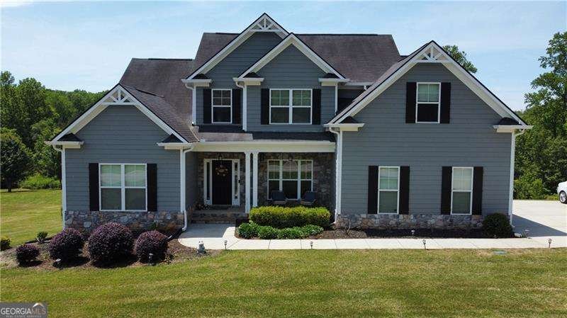 132 Blue Sky Drive Dawsonville - main photo