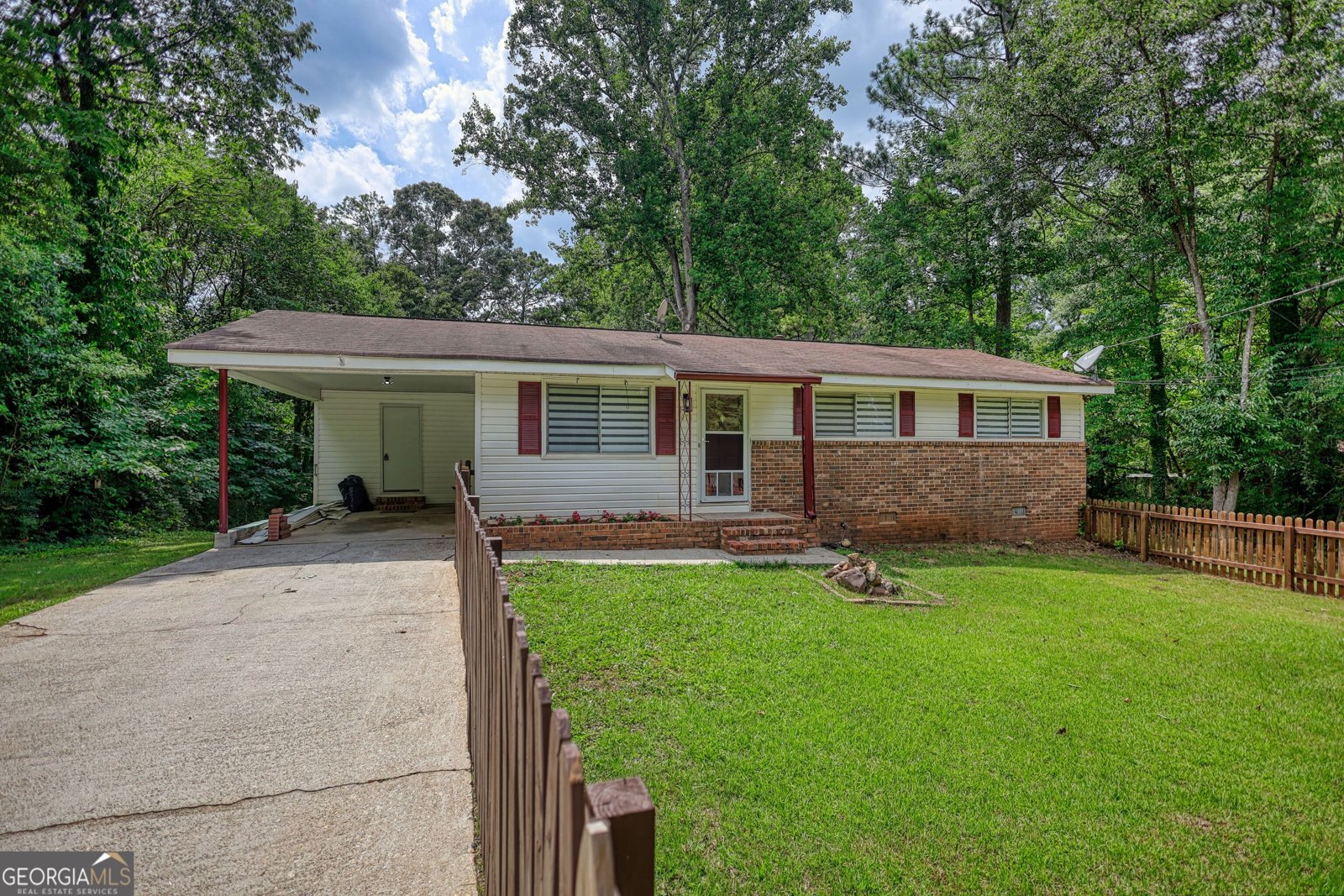 3075 Sunset Road Conyers - main photo