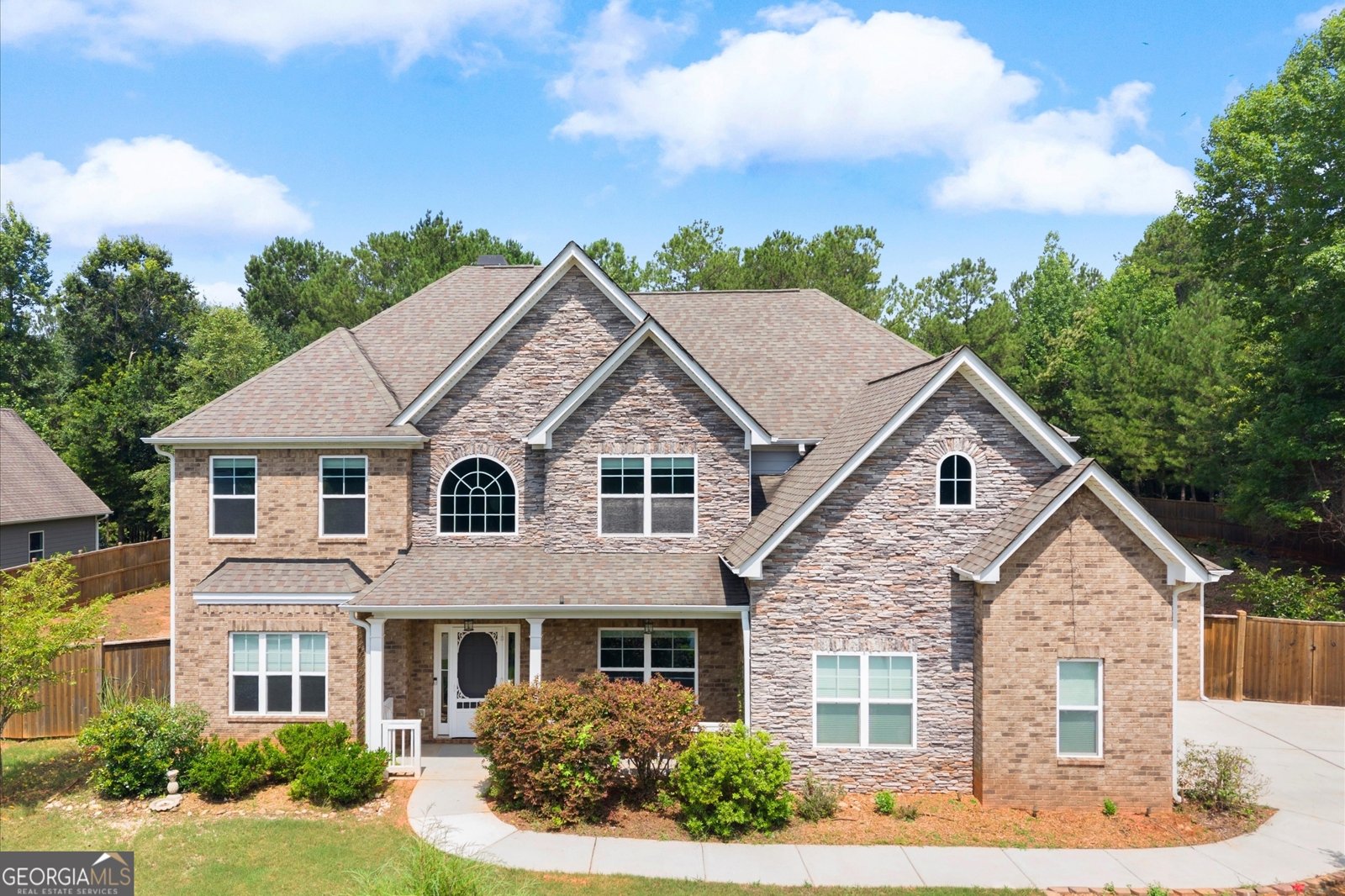 102 Gracie Gardens Court Newnan - main photo