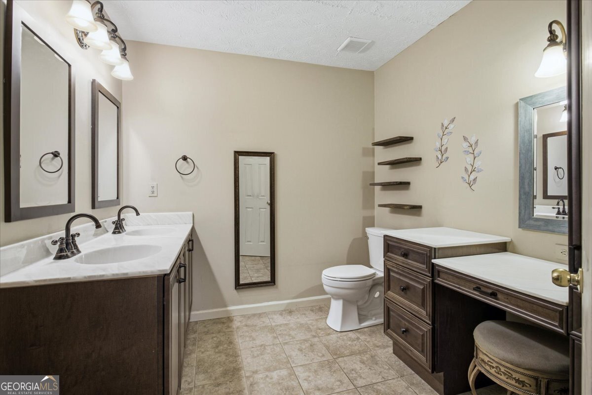104 Elmwood Drive Hampton - Photo 19