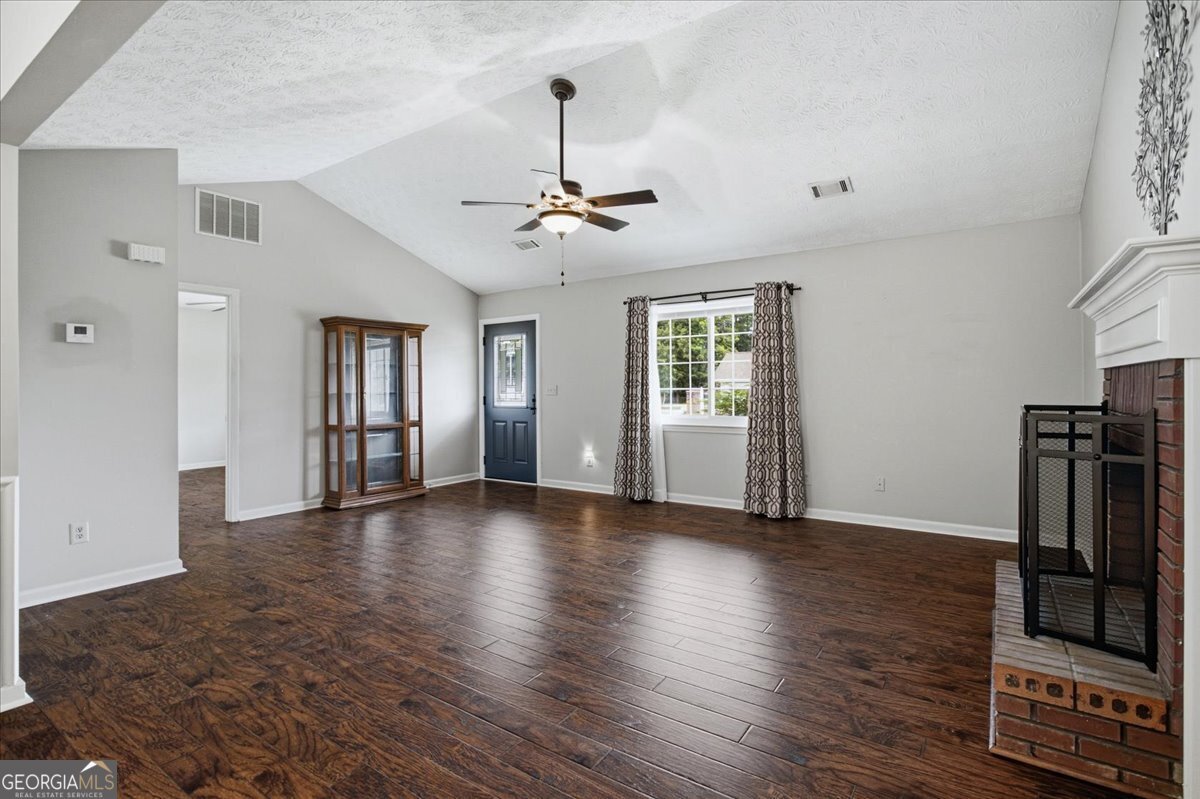 104 Elmwood Drive Hampton - Photo 7