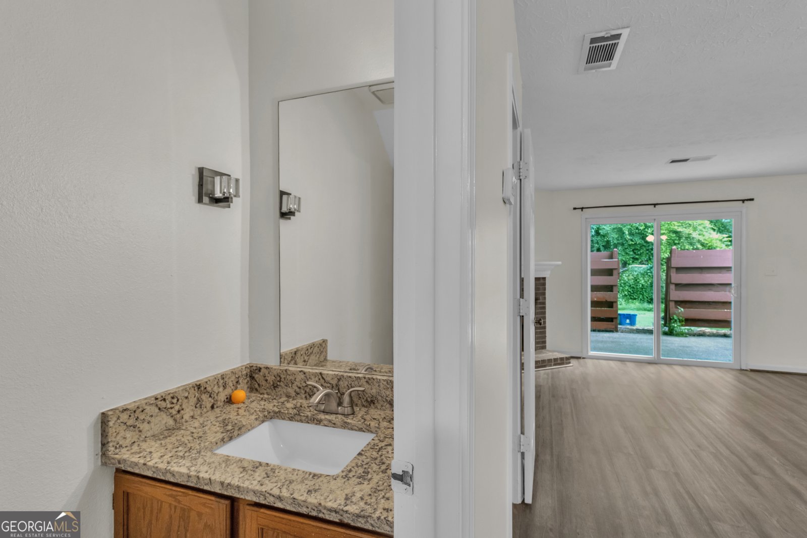 2962 Webb Bridge Road Alpharetta - Photo 13