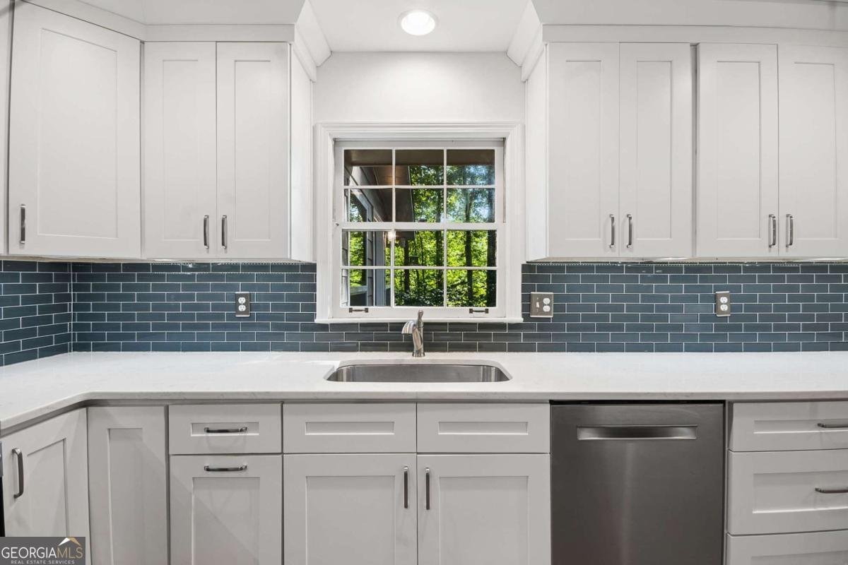 2719 Oswood Drive Tucker - Photo 6