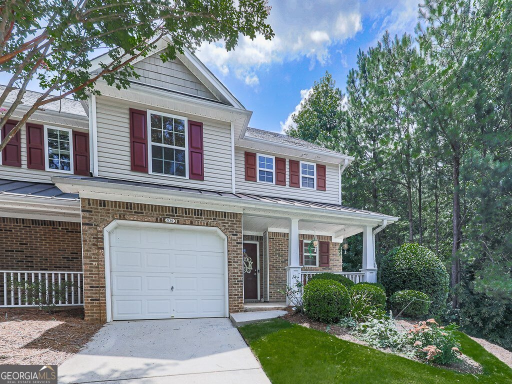 530 Fox Creek Crossing Woodstock - main photo