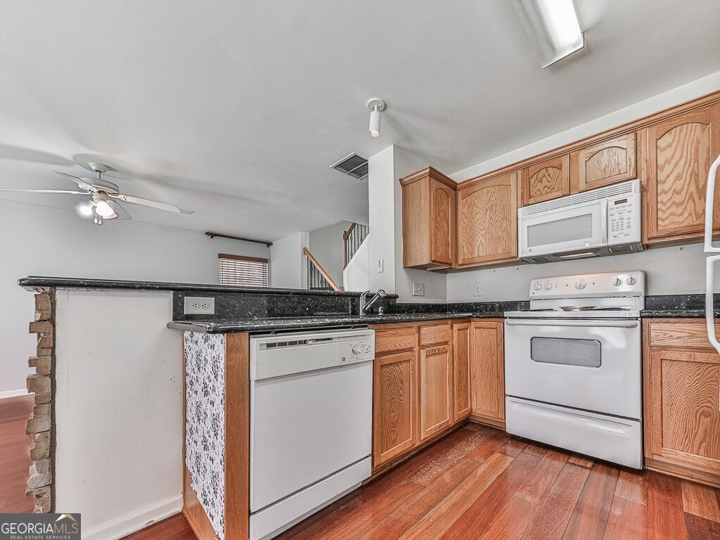 530 Fox Creek Crossing Woodstock - Photo 17