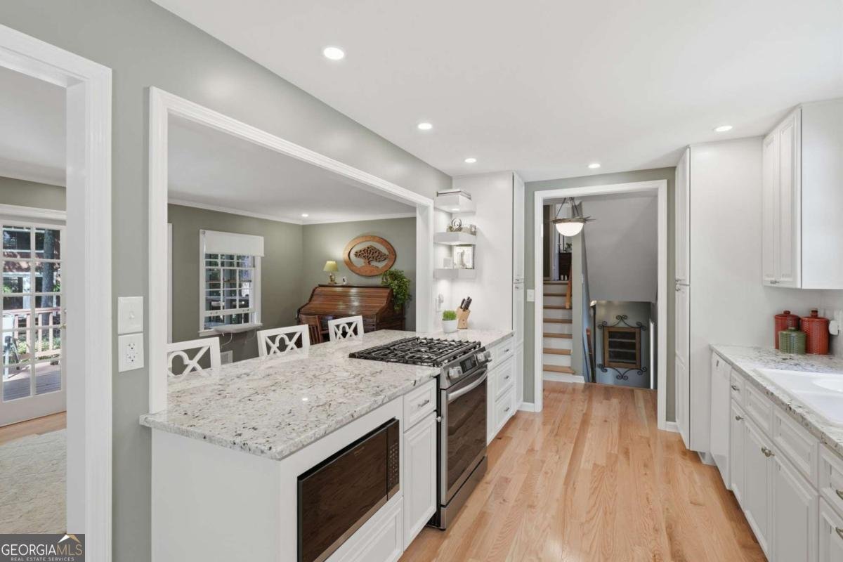2360 Honeysuckle Lane Smyrna - Photo 13
