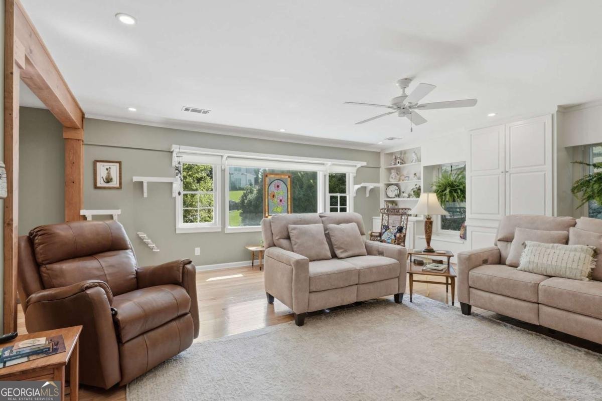 2360 Honeysuckle Lane Smyrna - Photo 6