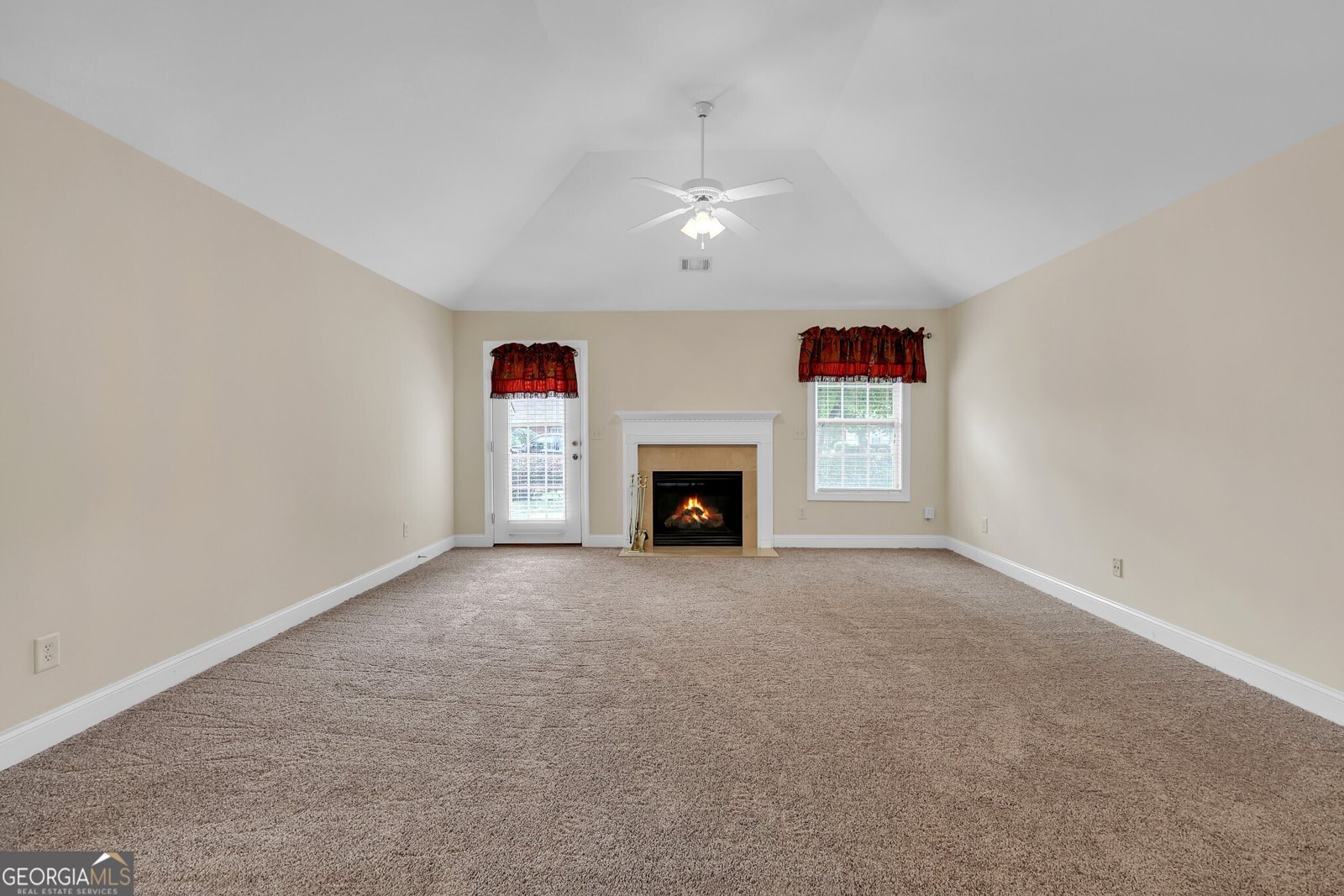 2055 Hickory Station Circle Snellville - Photo 13