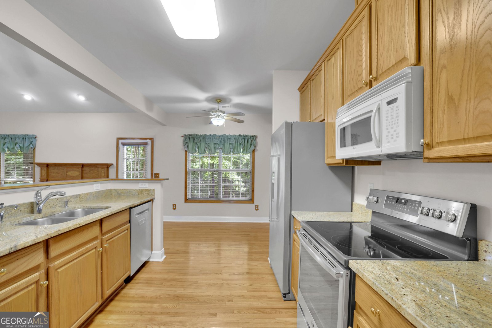 3121 Wildwood Road Suwanee - Photo 14